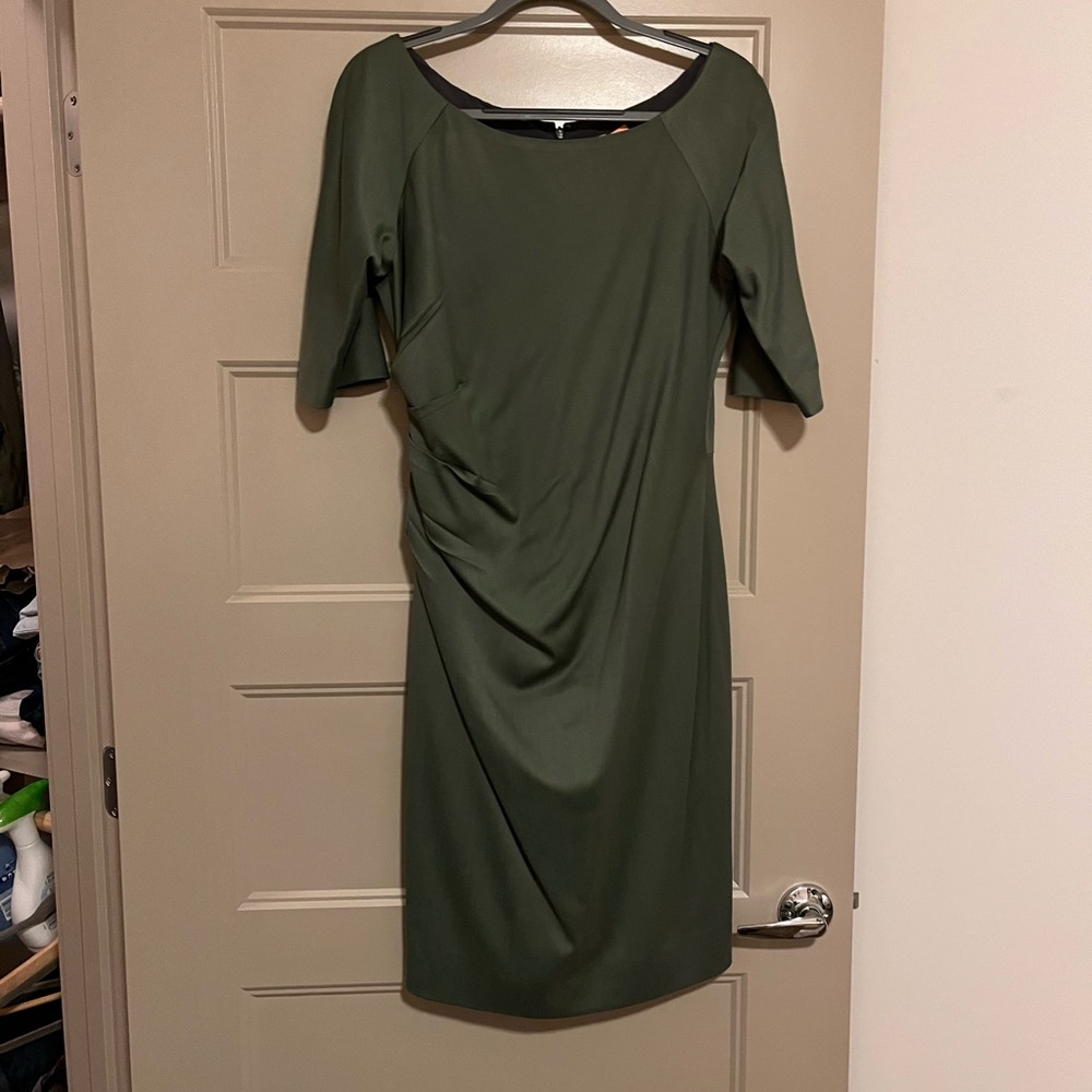 ❇️ FINAL price drop before taking this to Goodwill. Lela Rose dress size M.